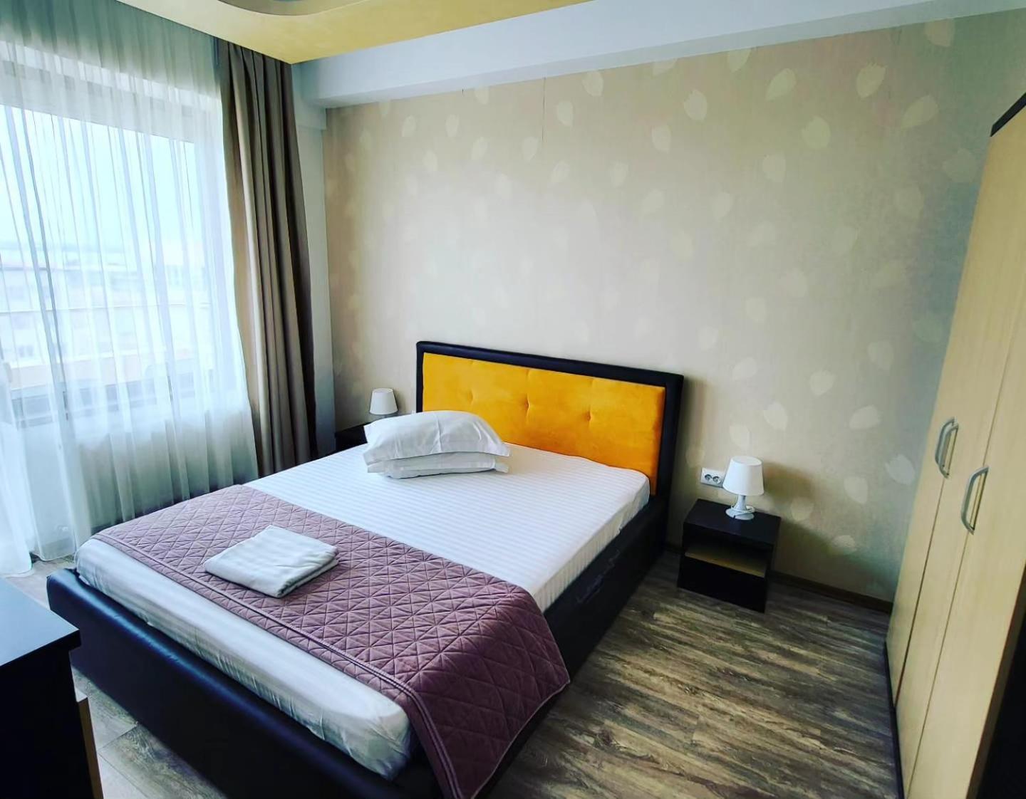 Seaview Cancun Apartments Summerland Mamaia Buitenkant foto